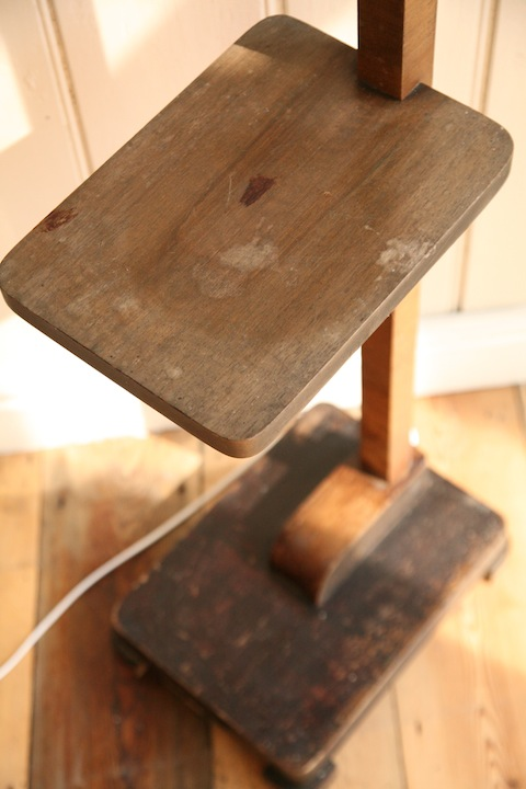 1930s Standard Lamp Table (1)-1 (dragged)