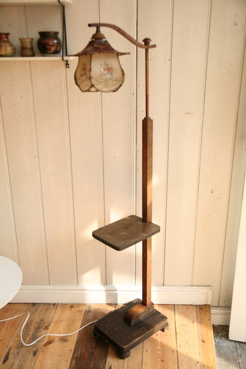 1930s Standard Lamp Table (2)-1 (dragged)