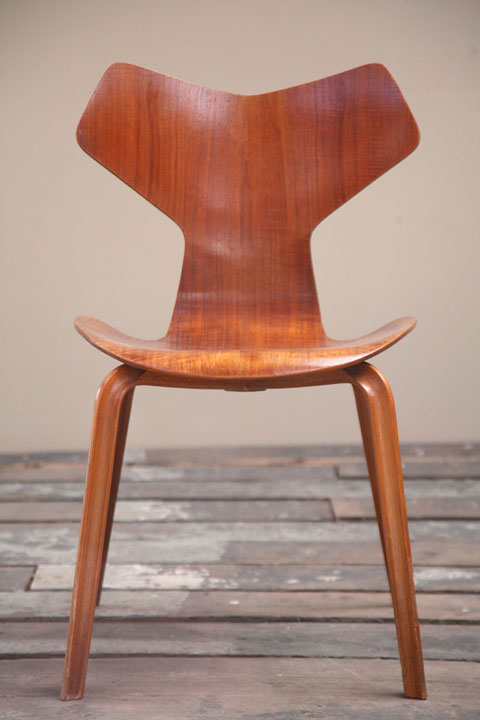 Grand Prix Chair by Arne Jacobsen