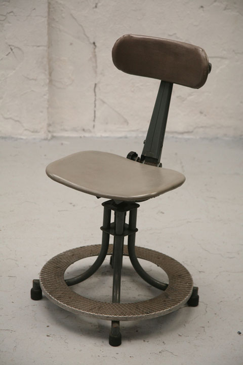 Leabank Industrial Swivel Chair