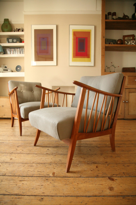 Pair of Modernist Armchairs Grey Upholstery
