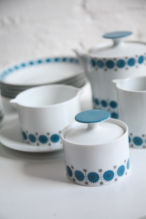 Thomas Tea and Coffee Set - Blue