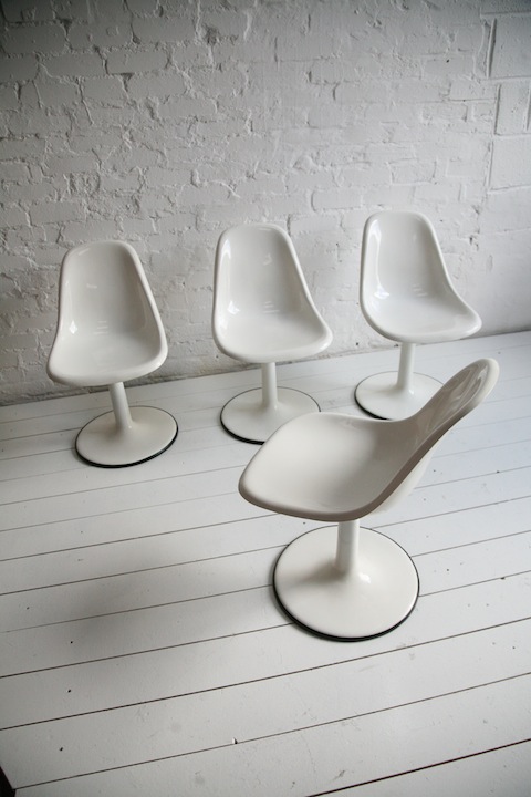 Set of 4 1960s White Dining Chairs 4