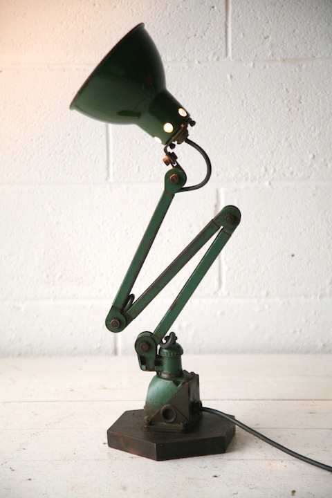 Mek Elek Desk Lamp
