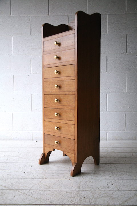1930s Oak Chest of Drawers