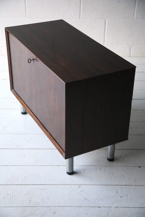 1960s Rosewood Cocktail Cabinet 3