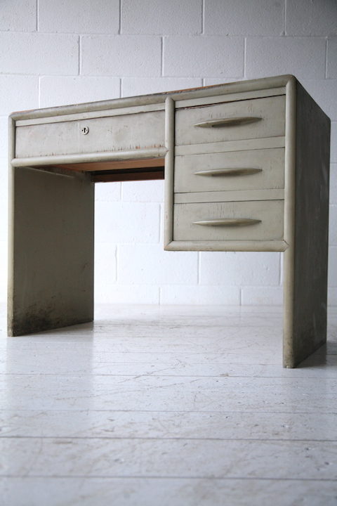 1950s Italian Wooden Desk 2