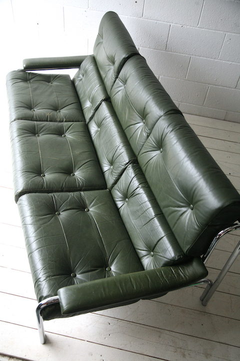 1970s-chrome-and-leather-3-seater-alpha-sofa-by-pieff-2