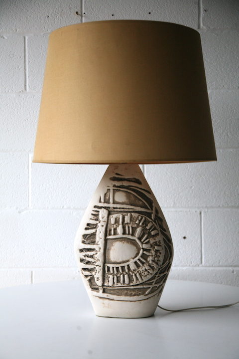 large-table-lamp-by-tremaen-4
