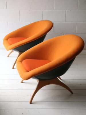 pair-of-1960s-lurashell-chairs-1
