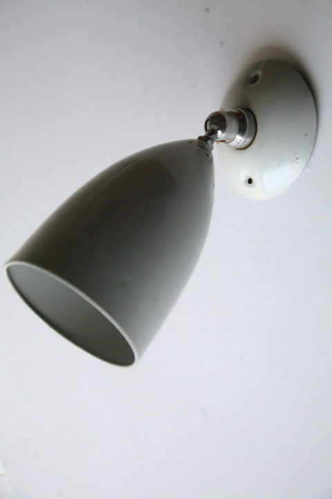 1950s-wall-light-by-phillips