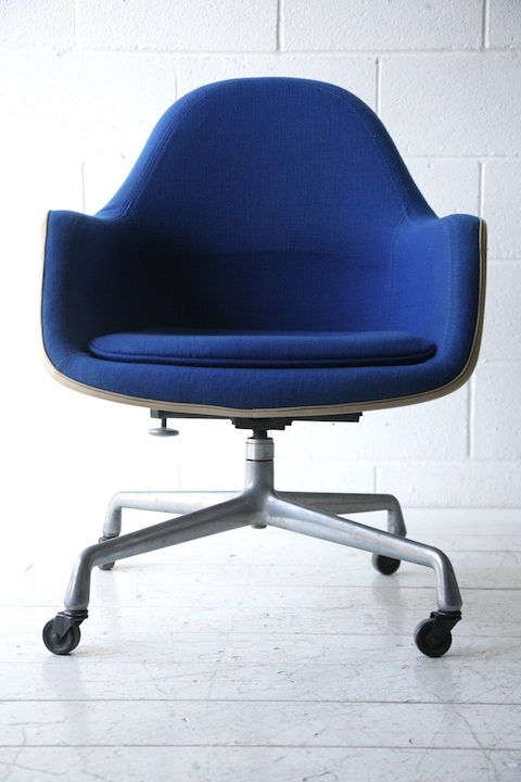 1960s Desk Chair by Charles Eames for Herman Miller