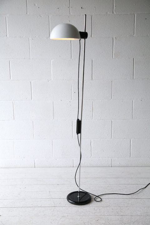 Vintage Floor Lamp by Guzzini 3