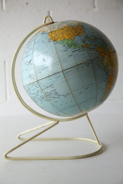 1950s Globe