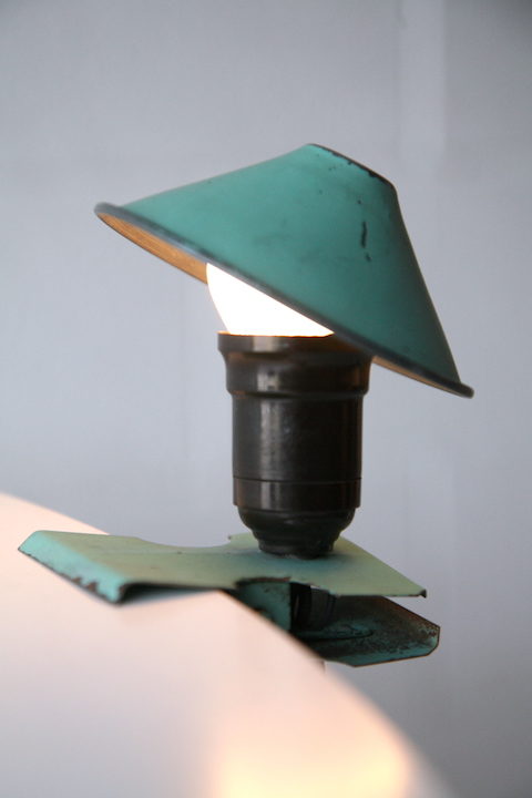 1950s Clip on Lamp 1