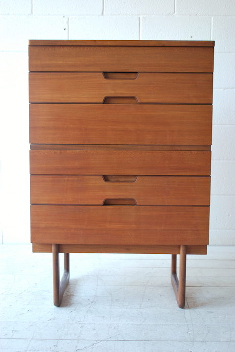 1960s Chest of Drawers by Uniflex 4