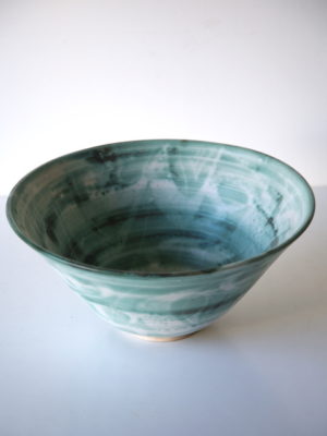 Vintage ceramic bowl 4