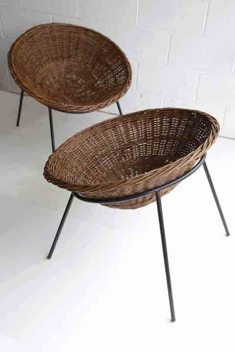 Pair of 1950s Wicker Basket Chairs 5